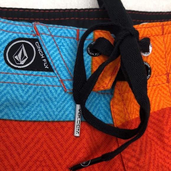 NEW VOLCOM Board Shorts Maguro Blocks Pure FUNction Big Boys Beach Pool 29/18 - Picture 7 of 16
